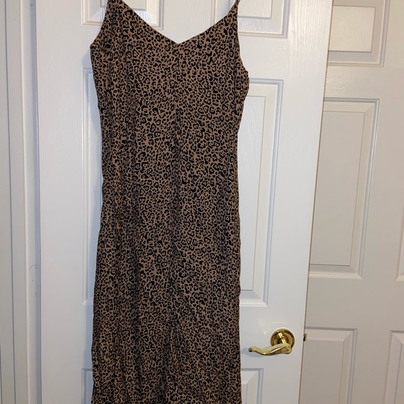 New Reformation Bates Leopard Dress sz 8 - Picture 4 of 5